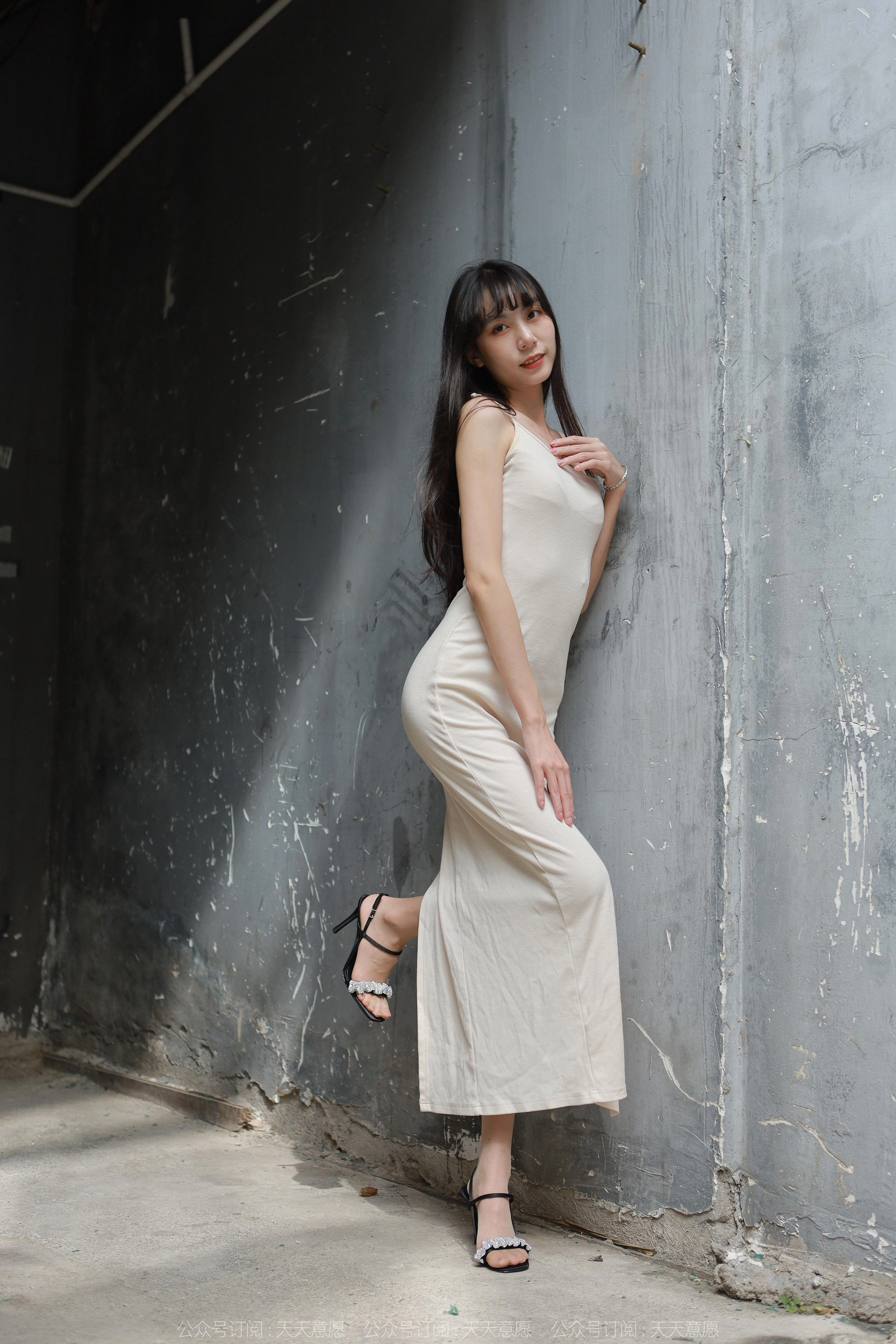 [IESS异思趣向] 2022.11.08 丝享家 1262 团团《高叉长腿》 1